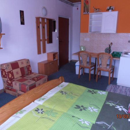 Hotel Zeleny Dom à Bojnice Chambre photo