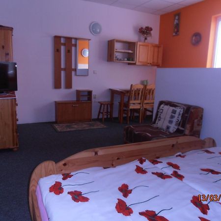 Hotel Zeleny Dom à Bojnice Chambre photo