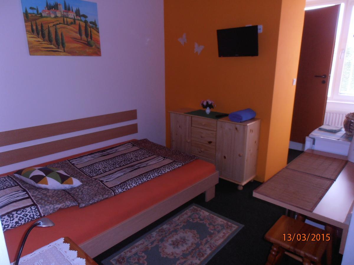 Hotel Zeleny Dom à Bojnice Chambre photo